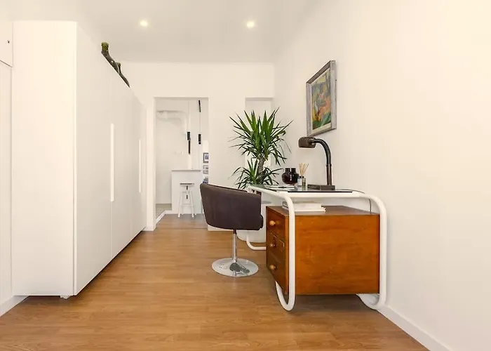 Riverside 32 Διαμέρισμα *